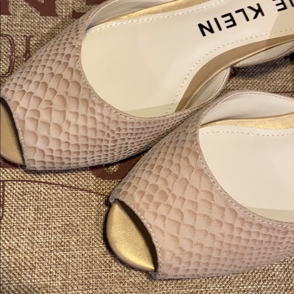 Anne Klein snakeskin print leather flats AKFanneta - Picture 5 of 6